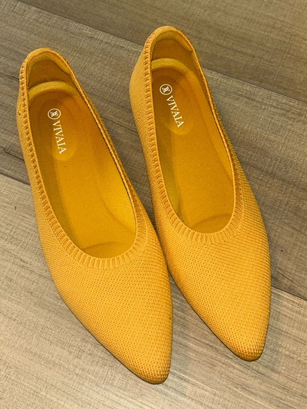 VIVAIA Pointed-Toe Ballet Flats Aria Chic Workwear Travel Yellow Women Size 8.5